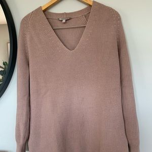 Pink Athleta v-neck sweater. Good condition